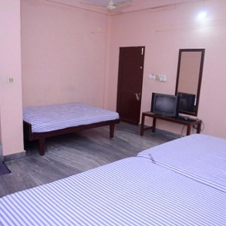 Ppg Tourist Home Chottanikara Экстерьер фото