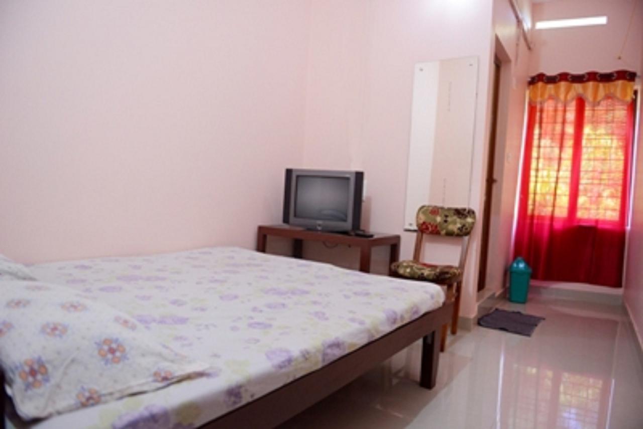 Ppg Tourist Home Chottanikara Экстерьер фото