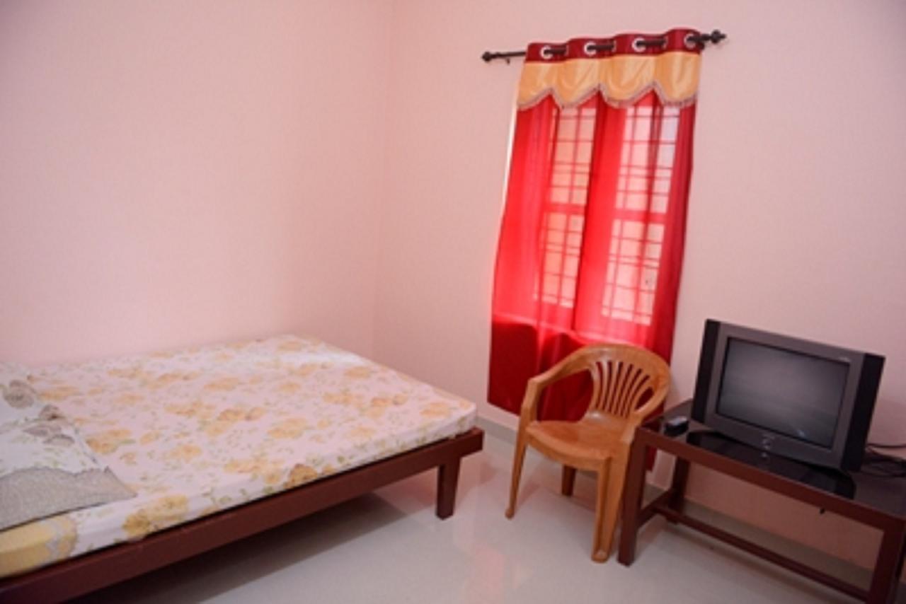 Ppg Tourist Home Chottanikara Экстерьер фото
